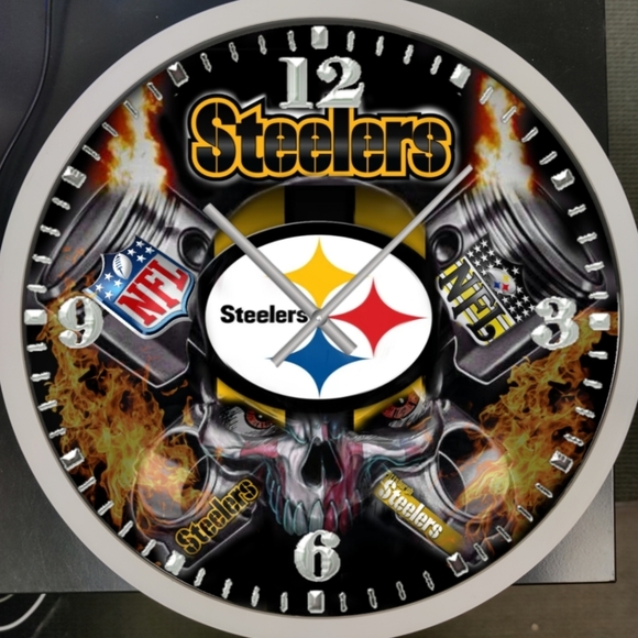 COPY - Pittsburgh Steelers Clock - Picture 4 of 6